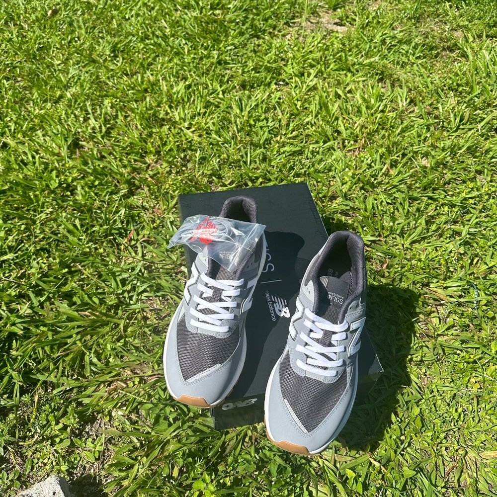 Unisex Grey FIGS | New Balance 574S - M10/W11.5 / Grey